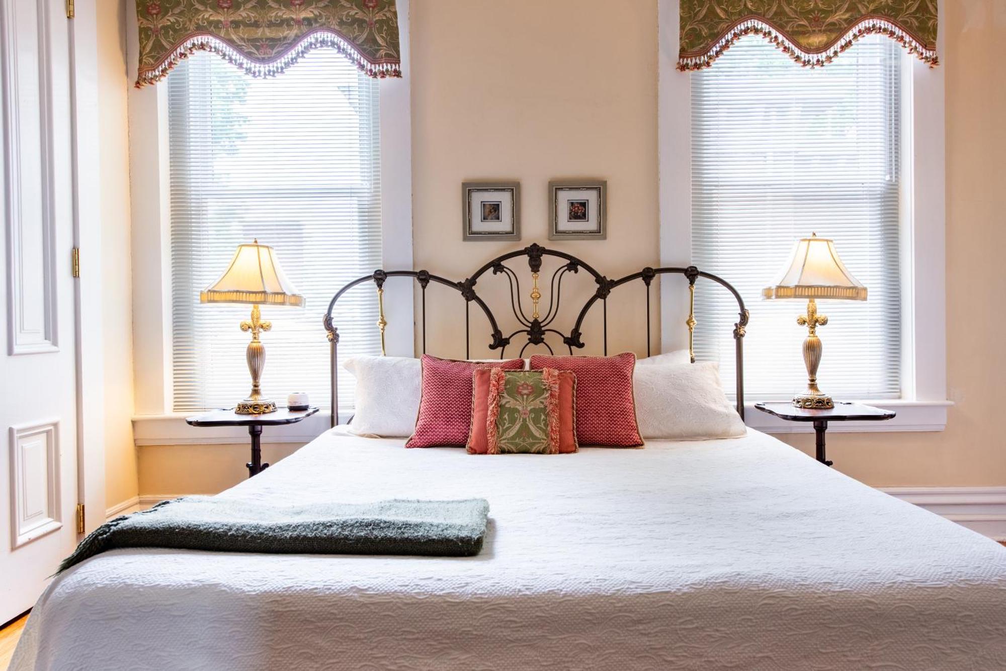 Dupont Mansion Bed & Breakfast Louisville Quarto foto