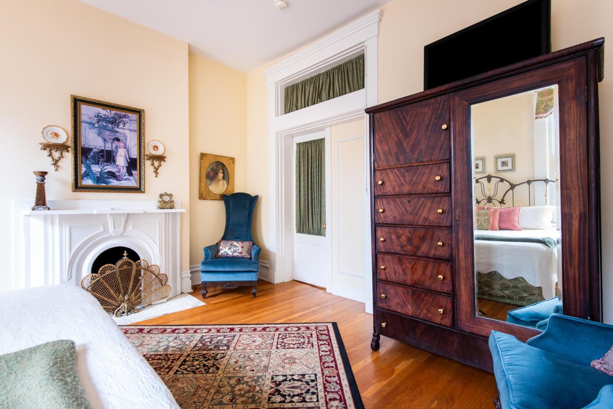 Dupont Mansion Bed & Breakfast Louisville Quarto foto
