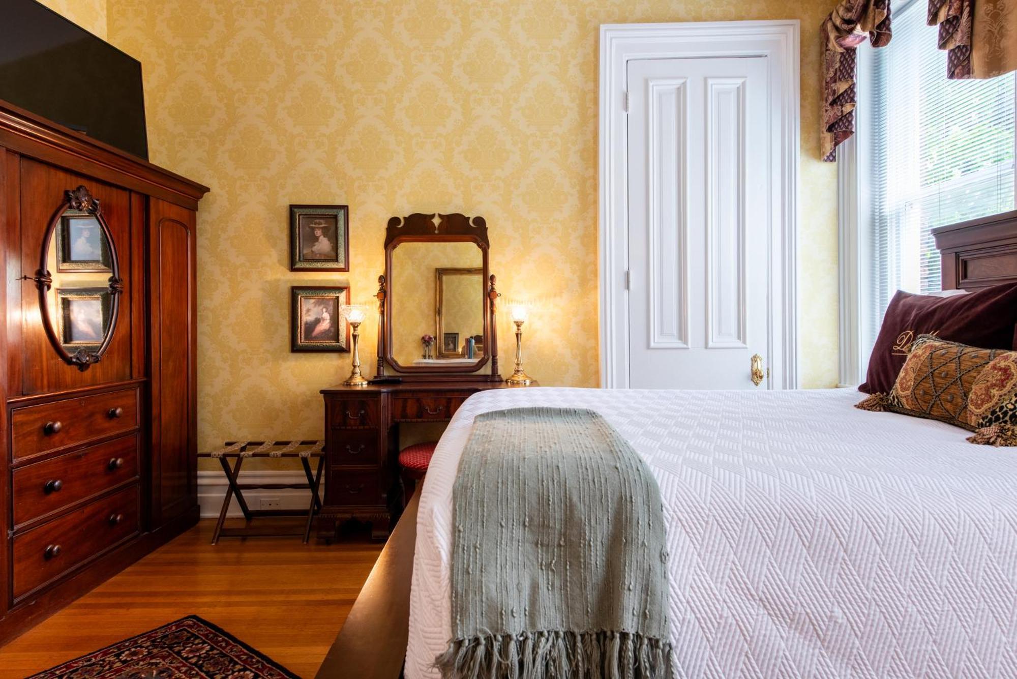 Dupont Mansion Bed & Breakfast Louisville Quarto foto