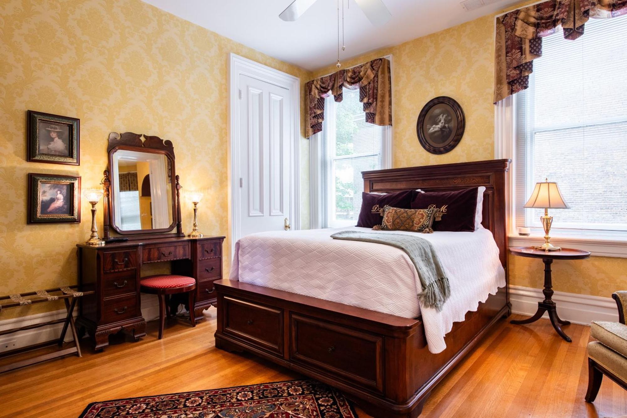 Dupont Mansion Bed & Breakfast Louisville Quarto foto