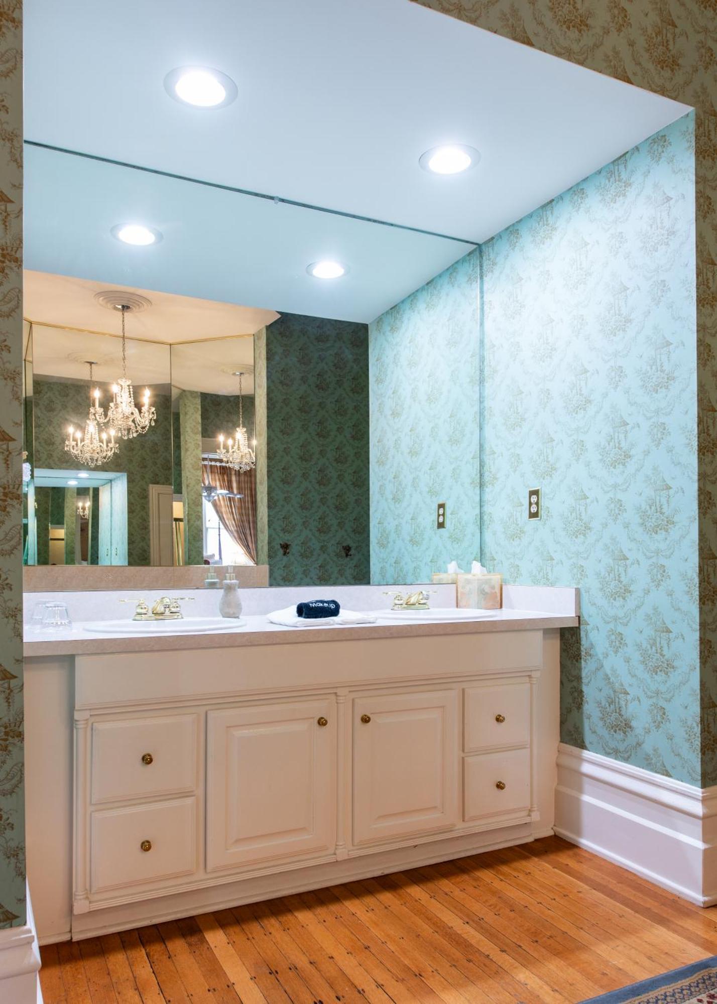Dupont Mansion Bed & Breakfast Louisville Quarto foto